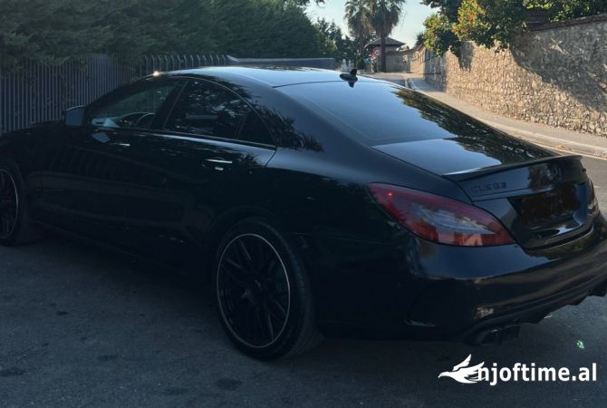 Noleggio Auto a Tirana - 170 Euro