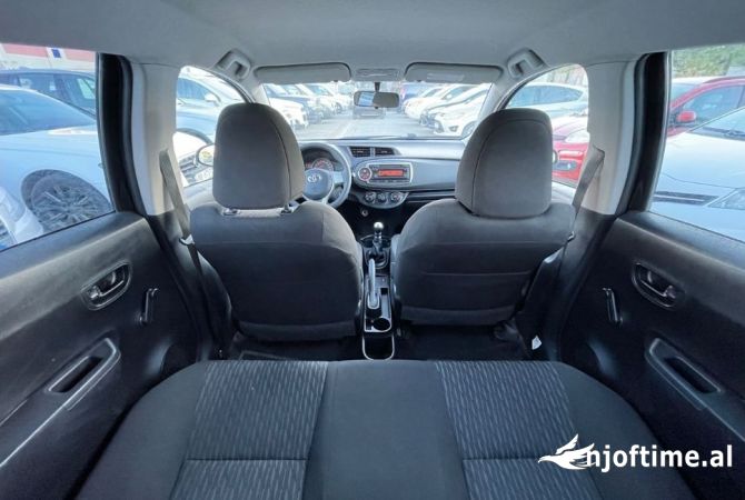 Makina me qera Toyota Yaris per vetem 23 euro dita 