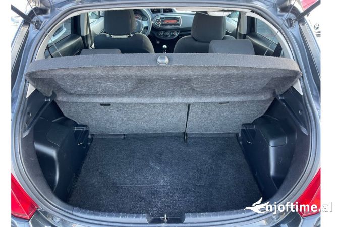 Makina me qera Toyota Yaris per vetem 23 euro dita 