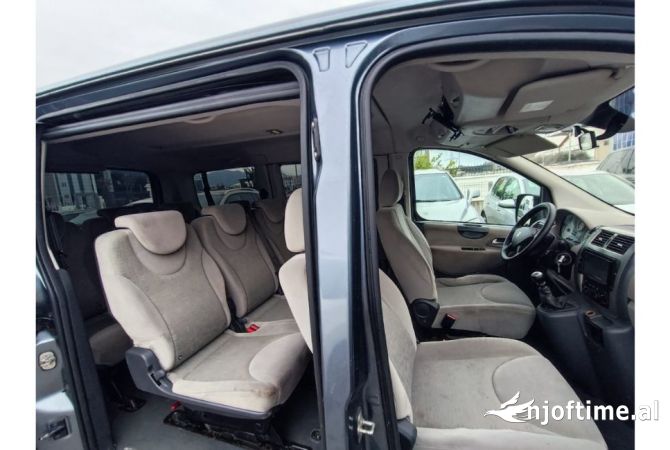 📢Oferte 🌟 Furgon ekonomik Peugeot 9 vendesh me qera per vetem 60 euro dita