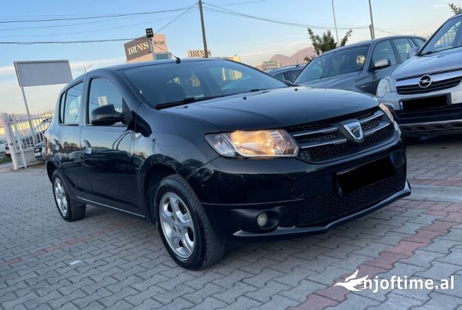 Noleggio Auto a Tirana - 35 Euro