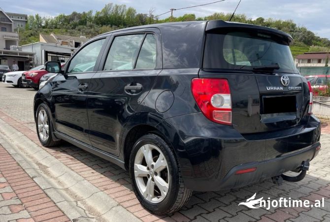 Makina me qera Toyota Urban Cruiser per vetem 30 euro dita 