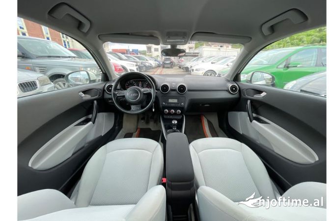 Makina me qera Audi A1 duke filluar nga 30 euro dita 