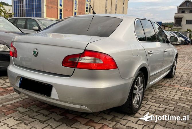 Noleggio Auto a Tirana - 35 Euro