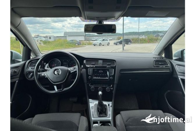 Makina me qera Rinas Volkswagen Golf 7 per vetem 45 euro dita 