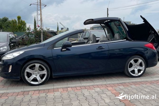 Makina me qera ne Rinas Tirane - Peugeot Cabriole per vetem 45 euro dita 