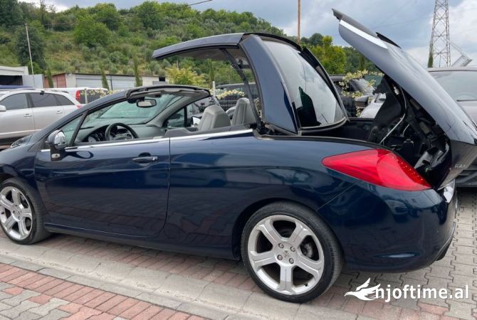 Makina me qera ne Rinas Tirane - Peugeot Cabriole per vetem 45 euro dita 