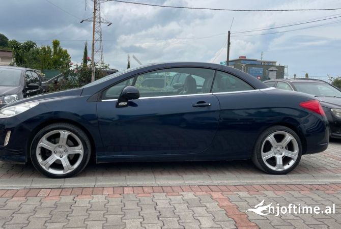 Makina me qera ne Rinas Tirane - Peugeot Cabriole per vetem 45 euro dita 