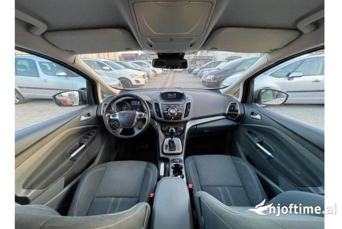 Makina me qera Fors C-Max per vetem 30 euro dita 