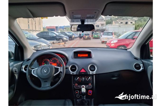 Noleggio Auto a Tirana - 35 Euro