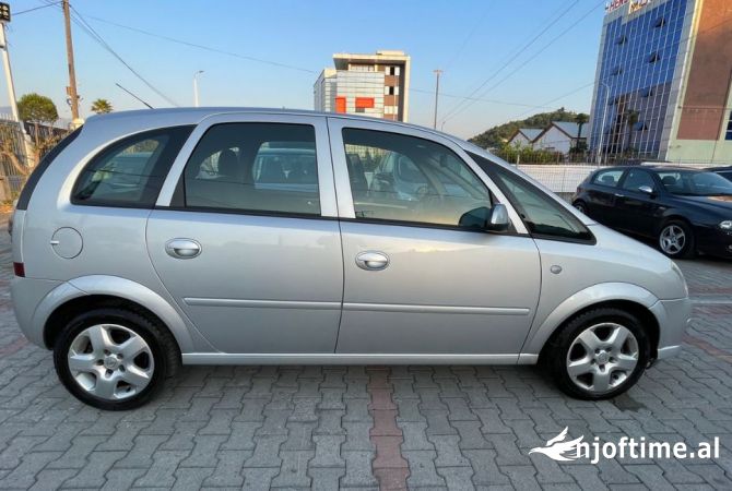 Noleggio Auto a Tirana - 40 Euro