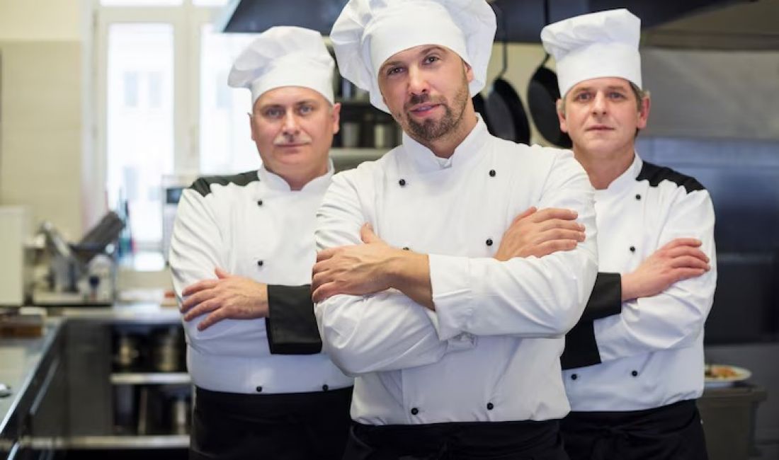 Njoftime Pune ne Tirane, Profesioni Kamarier, Ndihmës Kamarier, Ndihmës Kuzhinier, Pjatalarëse, Pastruese , Me eksperience, Pagesa Me Marreveshje.