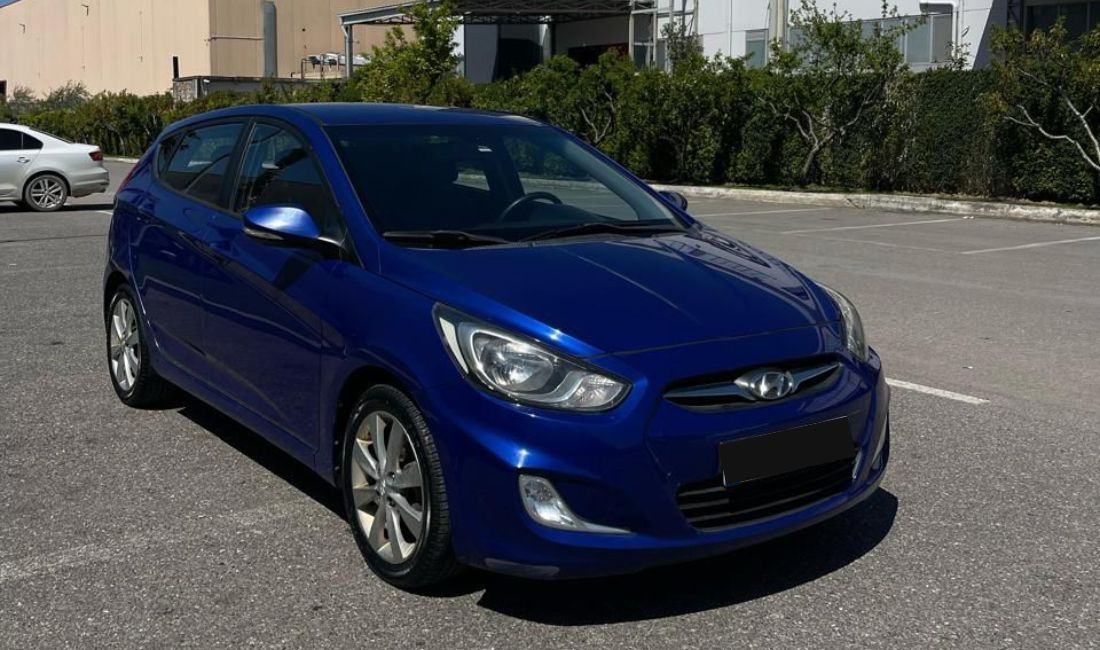 Makina me qera Hyundai accent per vetem 30 euro dita 
