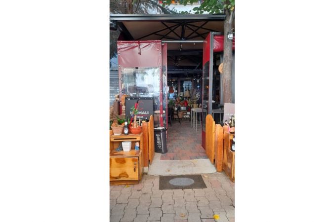 Shitet/Qera Biznes Aktiv – Rruga Astrit Balluku, Nr. 8