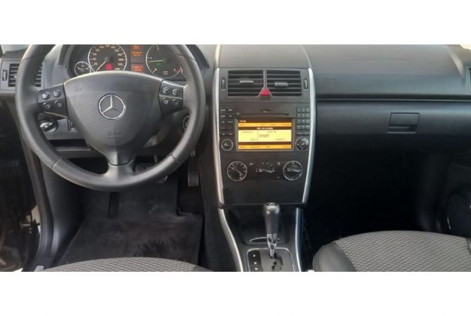 Noleggio Auto a Tirana - 35 Euro