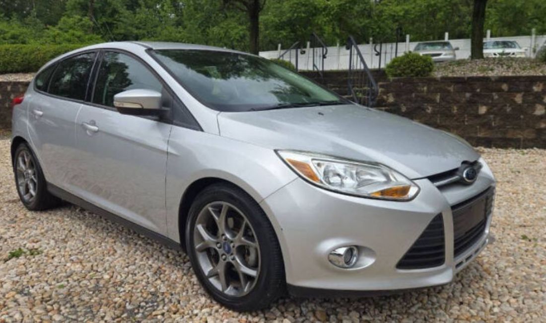 Jepet me qera makina Ford Focus per vetem 40 euro dita 