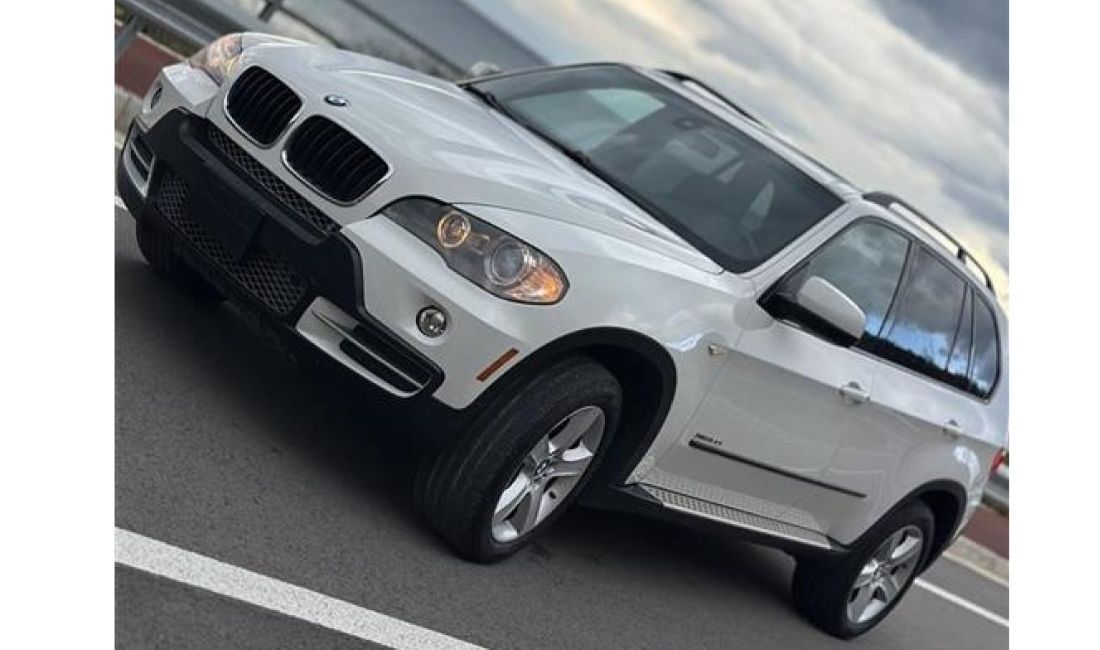 Jepet me qera bmw per vetem 50 euro 