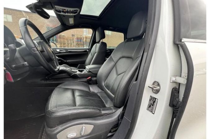 Noleggio Auto a Tirana - 100 Euro