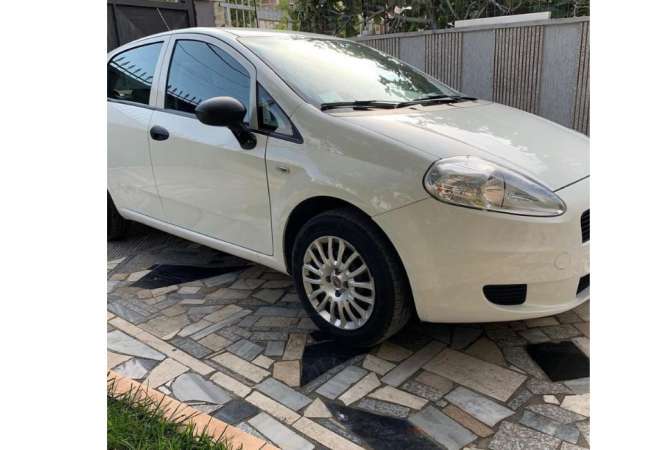 Noleggio Auto a Tirana - 20 Euro