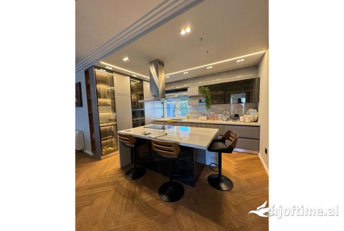 Apartment for rent in Tirana 2+1, Furnished