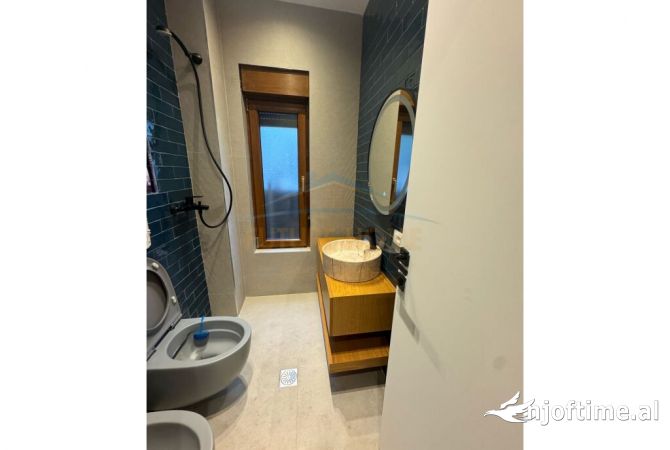 Luxury villas for rent in Tirana 4+1, Furnished