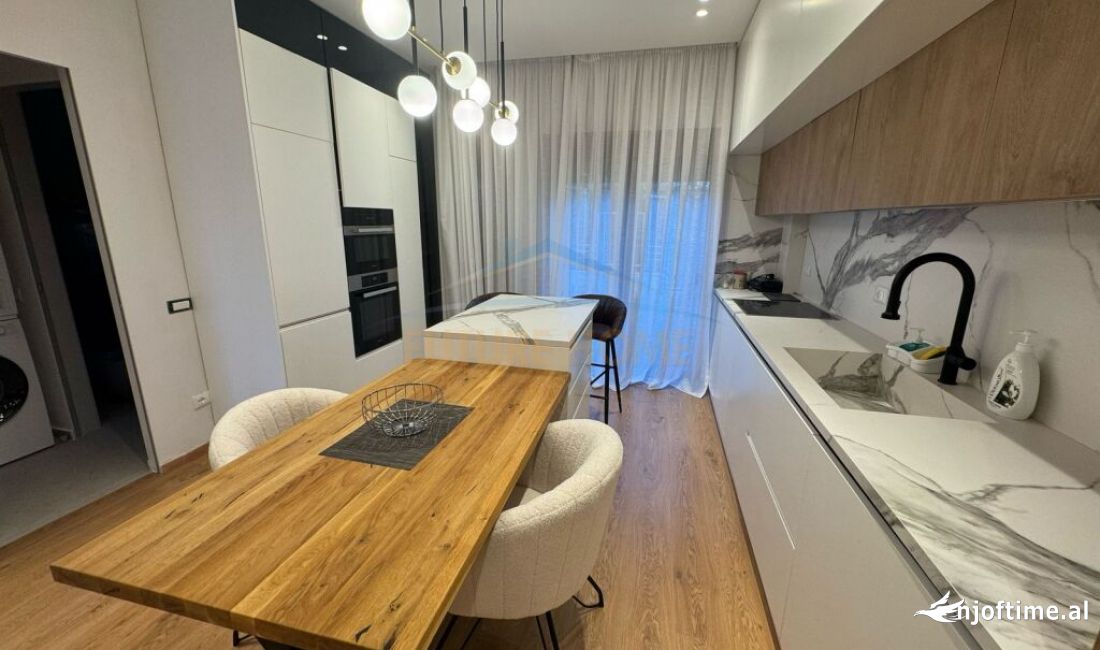 Luxury villas for rent in Tirana 4+1, Furnished