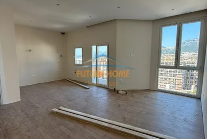 Shtepi ne shitje Apartament ne Tirane, 1+1, Mobilimi Bosh, pa mobiluar, Pagesa 124,750  Euro.
