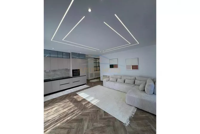 Shtepi ne shitje 2+1 ne Tirane - 285,000 Euro