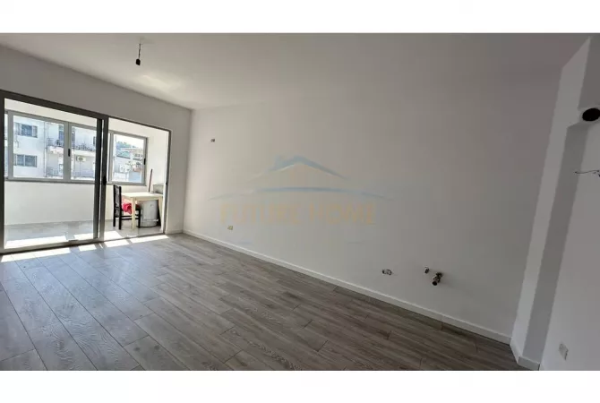 Shtepi ne shitje 1+1 ne Tirane - 105,000 Euro