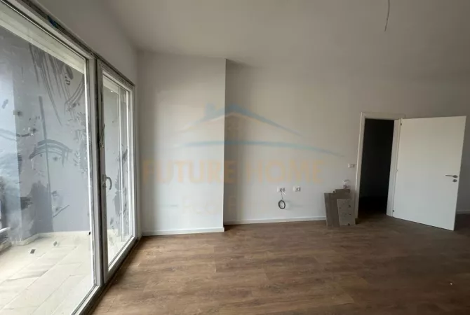 Shtepi ne shitje Apartament ne Tirane, 2+1, Mobilimi Bosh, pa mobiluar, Pagesa 169,824  Euro.