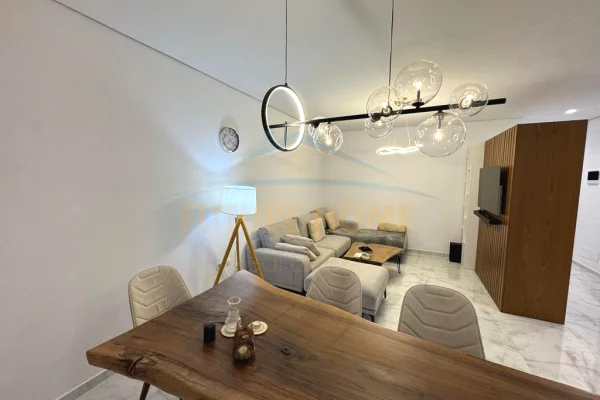 Shtepi ne shitje 2+1 ne Durres - 300,000 Euro