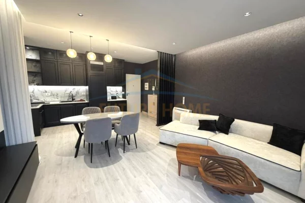 Casa in affitto 2+1 a Tirana - 1,400 Euro