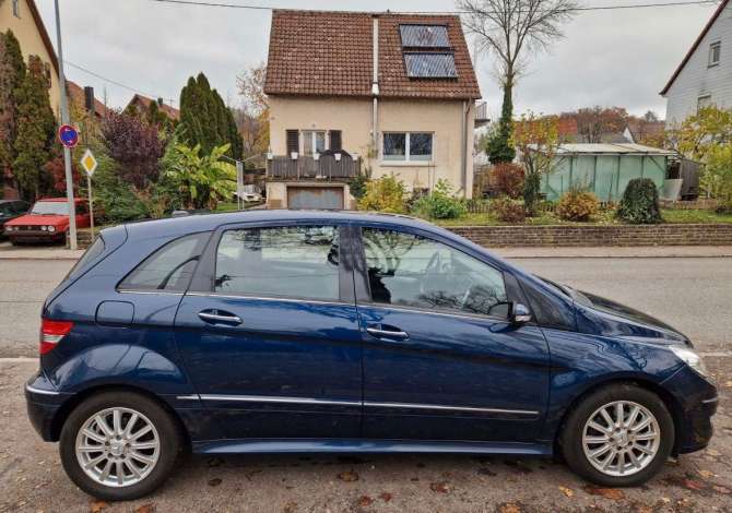 Noleggio Auto a Tirana - 35 Euro