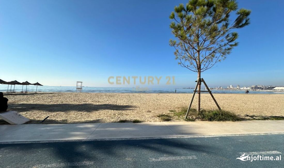 SHITET AMBIENT KOMERCIAL VIJE E PARE ME DETIN NE PLAZH, DURRES!!