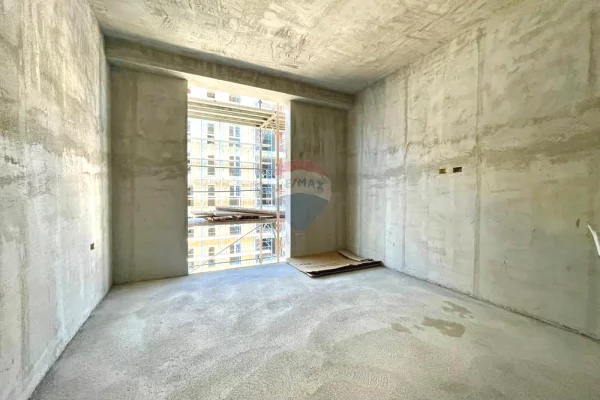 Appartamento in vendita a Tirana 2+1, Vuoto