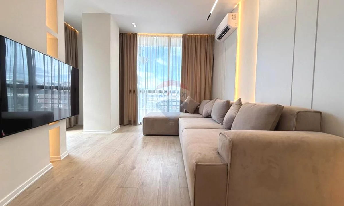 Shtepi ne shitje Apartament ne Tirane, 2+1, Mobilimi E mobiluar, Pagesa 242,000  Euro.