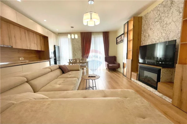 Casa in affitto 2+1 a Tirana - 800 Euro