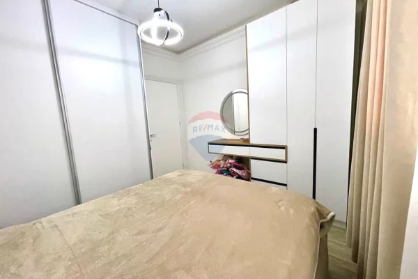 Shtepi ne shitje Apartament ne Tirane, 1+1, Mobilimi E mobiluar, Pagesa 140,000  Euro.