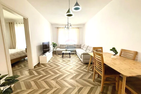 Shtepi me qera Apartament ne Tirane, 1+1, Mobilimi E mobiluar, Pagesa 600  Euro.