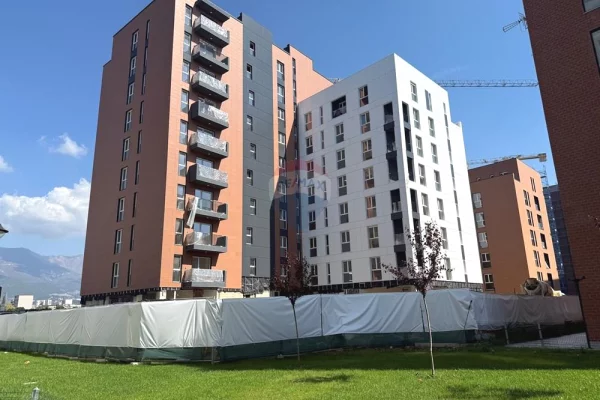 Shtepi ne shitje Apartament ne Tirane, 2+1, Mobilimi E mobiluar, Pagesa 349,000  Euro.