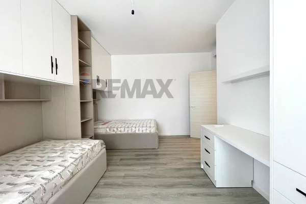 Shtepi ne shitje Apartament ne Tirane, 2+1, Mobilimi E mobiluar, Pagesa 199,000  Euro.