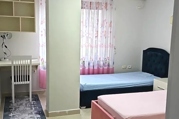 Appartamento in affitto a Tirana 2+1, Arredato