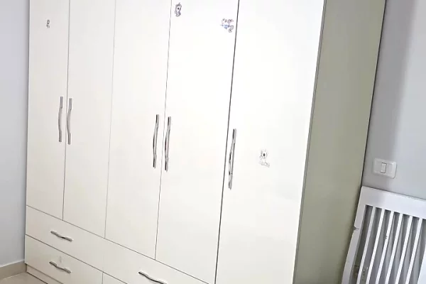 Appartamento in affitto a Tirana 2+1, Arredato