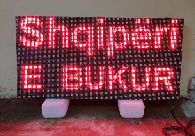 Ekran led per reklama te jashtme P10mm SMD e kuqe 64x128cm