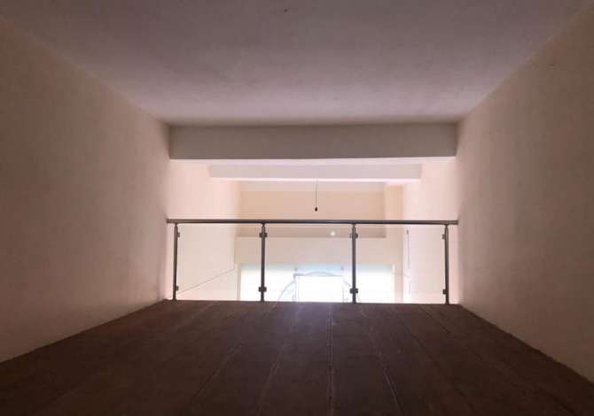 Ambient biznesi me qera 1+1 ne Tirane - 29,000 Leke