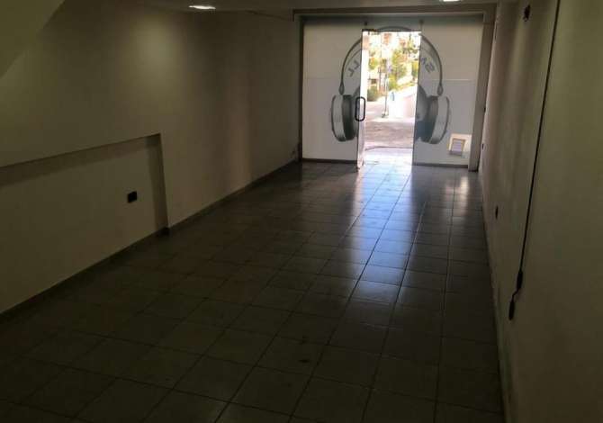Ambient biznesi me qera 1+1 ne Tirane - 29,000 Leke
