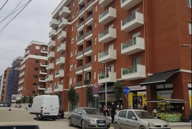 Shitet 2+ 1  te Green City  210 000 