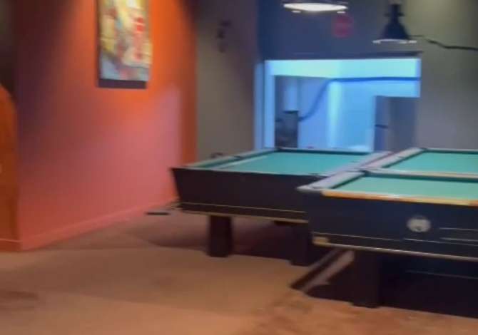 Ambient biznesi me qera 2+1 ne Tirane - 3,000 Euro