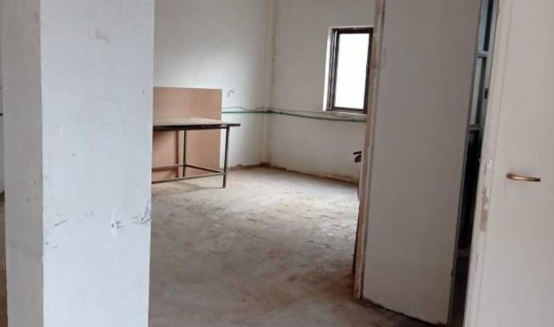 Magazine me qera tek Kodra e Priftit