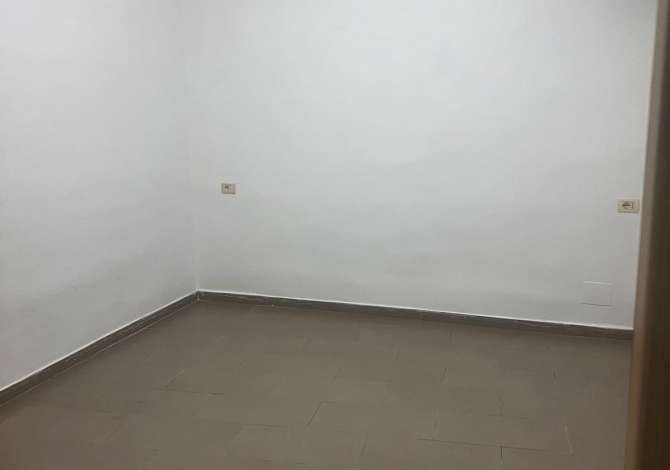 Ambient Biznesi me qera - Myslym Shyri